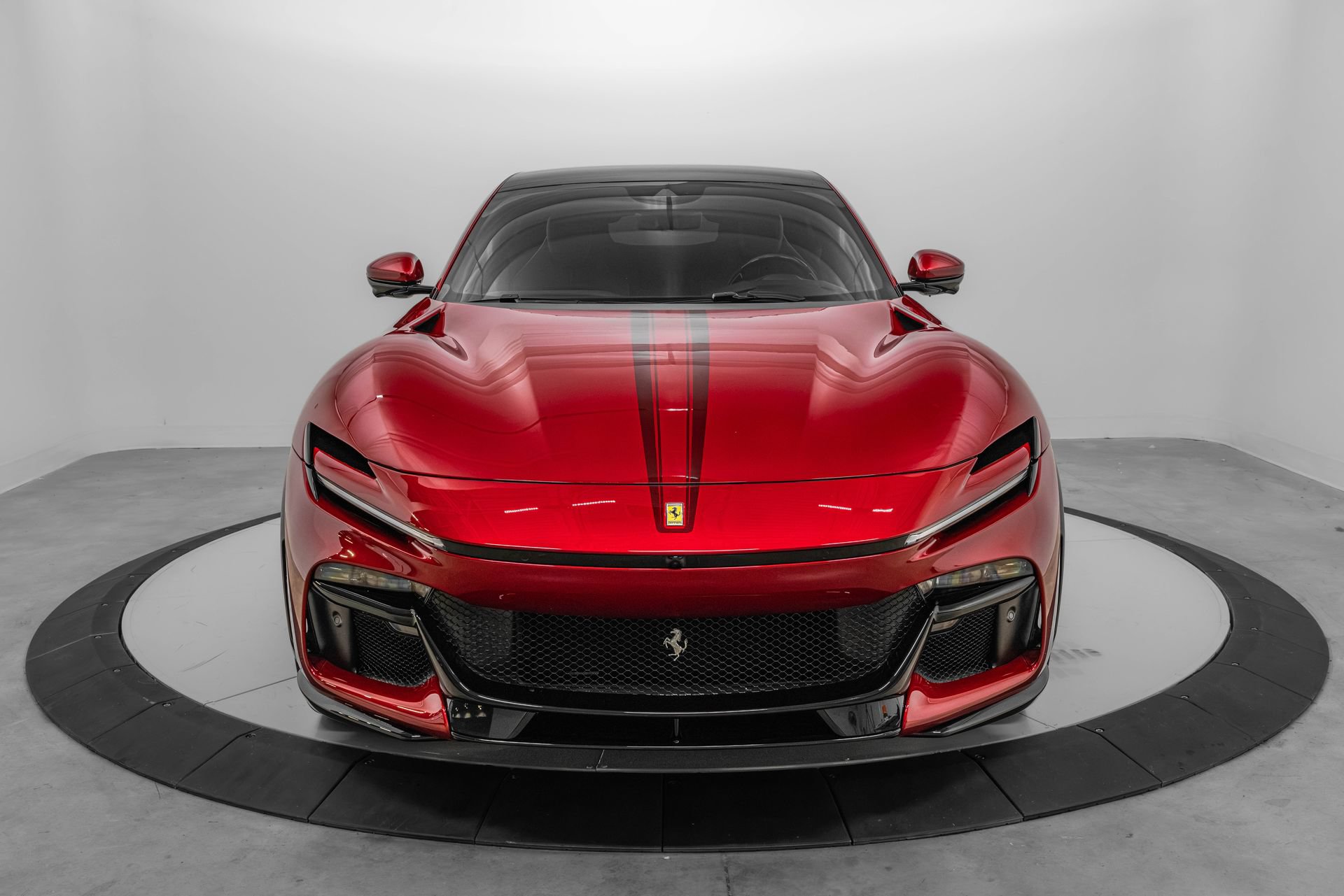 Certified 2026 Ferrari Purosangue AWD/4WD image 8