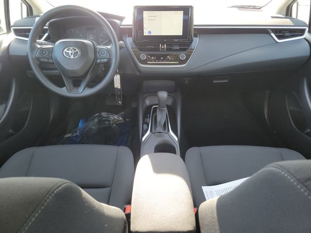 Used 2025 Toyota Corolla LE image 15