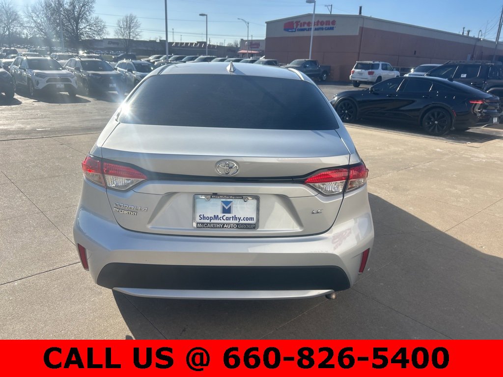 Certified 2022 Toyota Corolla LE image 4