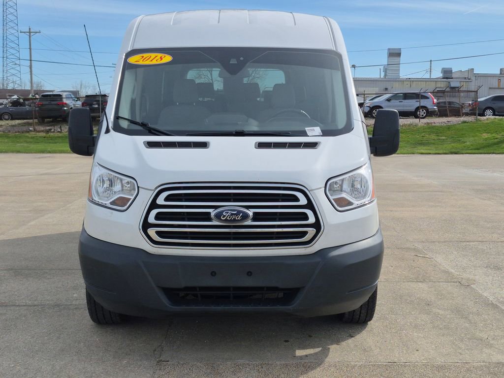 Used 2018 Ford Transit 350 XLT image 2