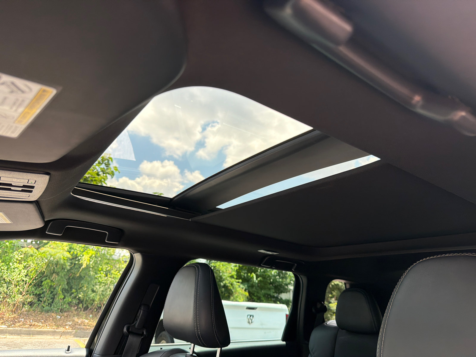 Used 2022 Mitsubishi Outlander SE FWD image 34