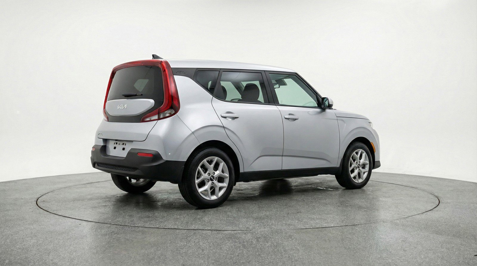 Used 2025 Kia Soul LX w/ LX Technology Package image 9