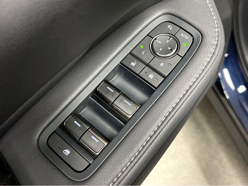 Used 2025 Lexus TX 350 AWD image 40