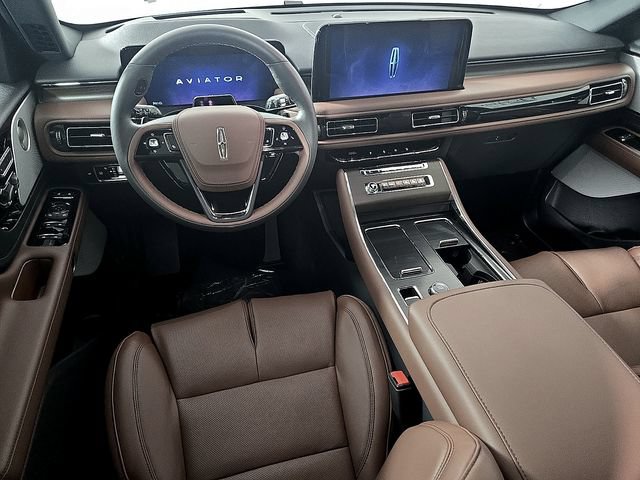 New 2026 Lincoln Aviator Reserve w/ Luxury Package RWD image 11