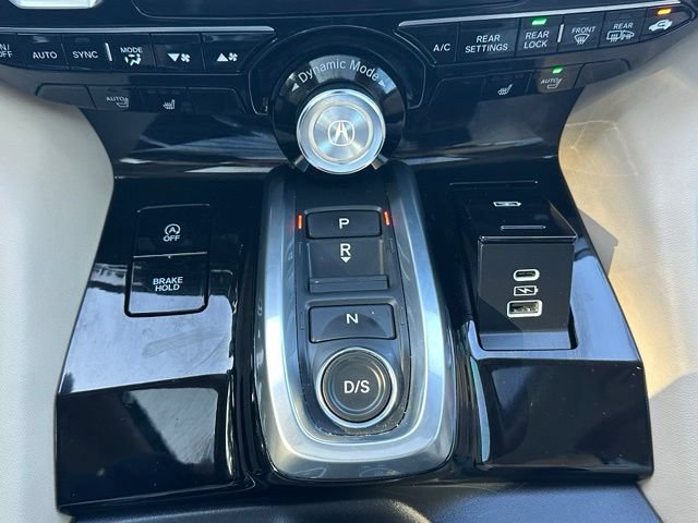 Used 2022 Acura MDX w/ Technology Package AWD/4WD image 34