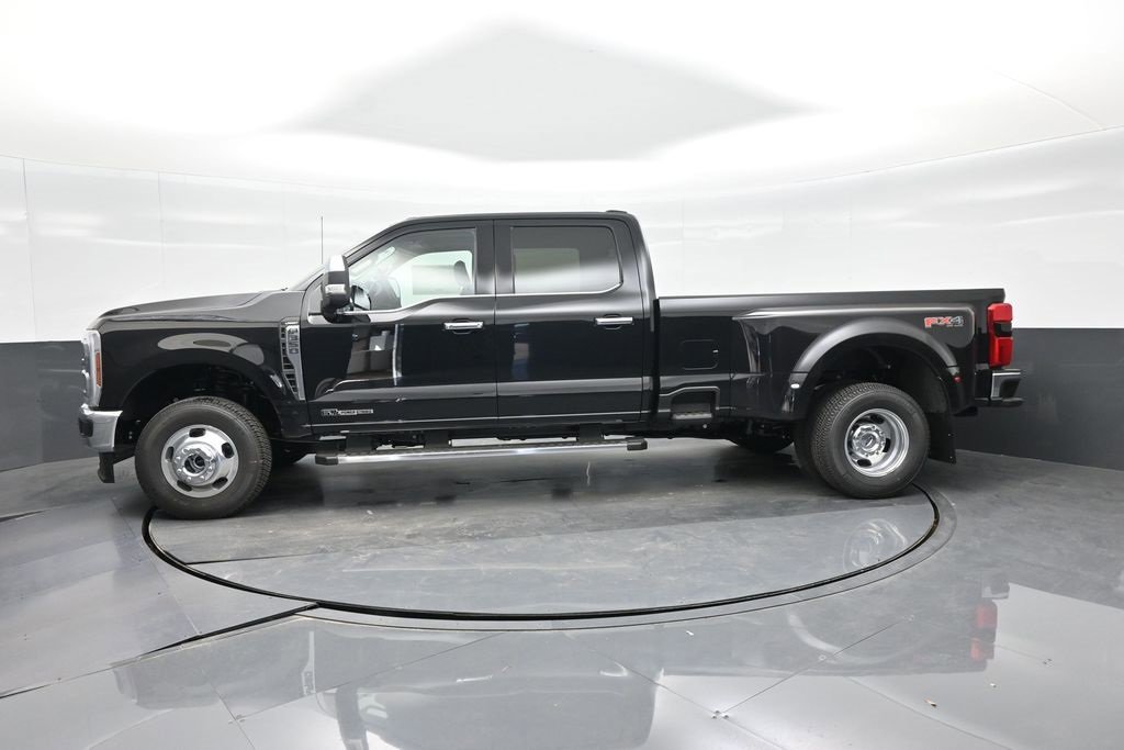 New 2026 Ford F350 Lariat w/ Chrome Package image 4