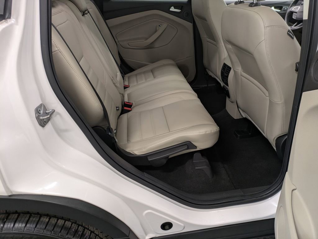 Used 2019 Ford Escape Titanium AWD/4WD image 26