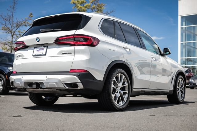 Used 2022 BMW X5 xDrive40i AWD/4WD image 16