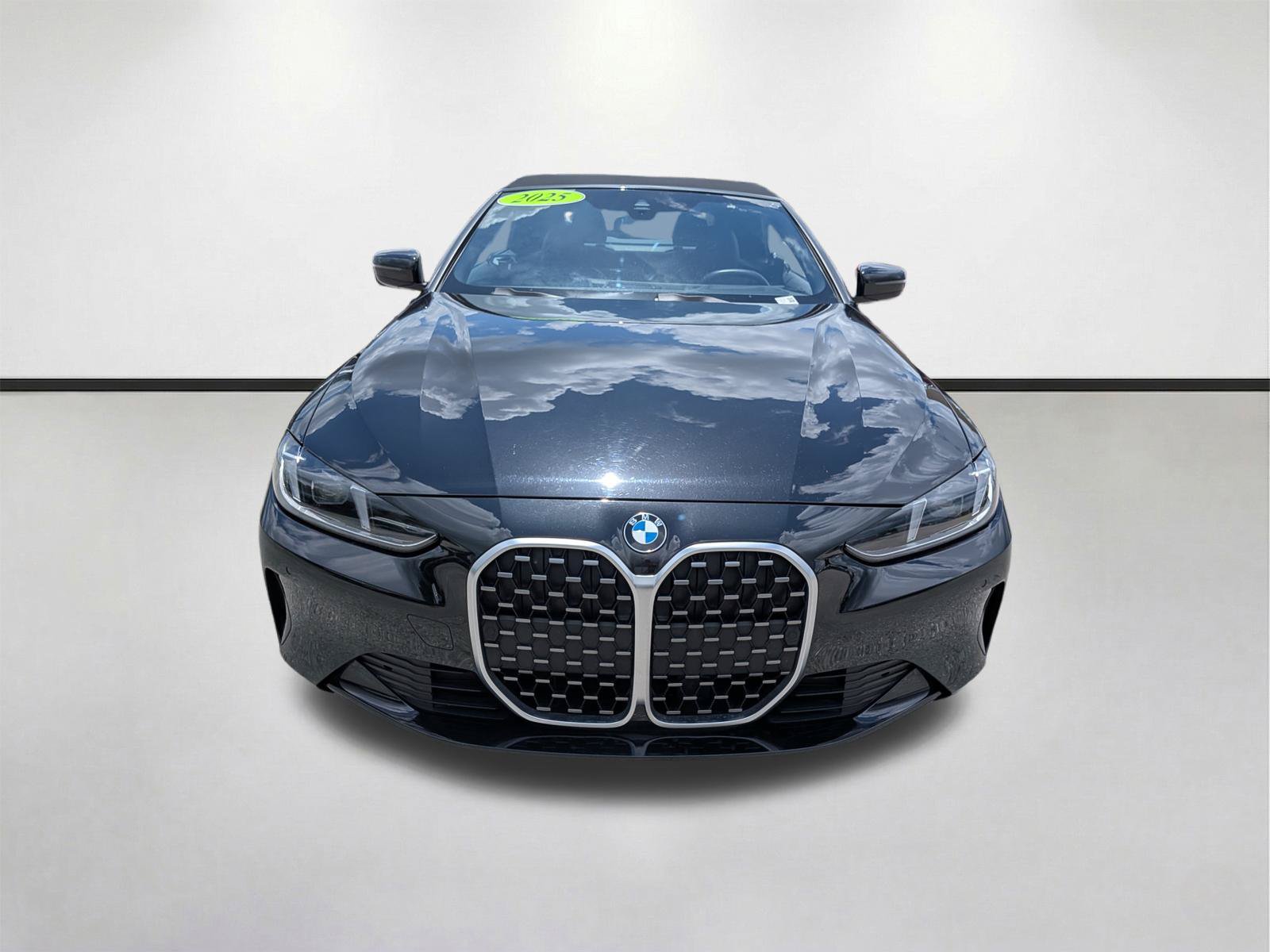 Used 2025 BMW 430i Convertible w/ Premium Package RWD image 9