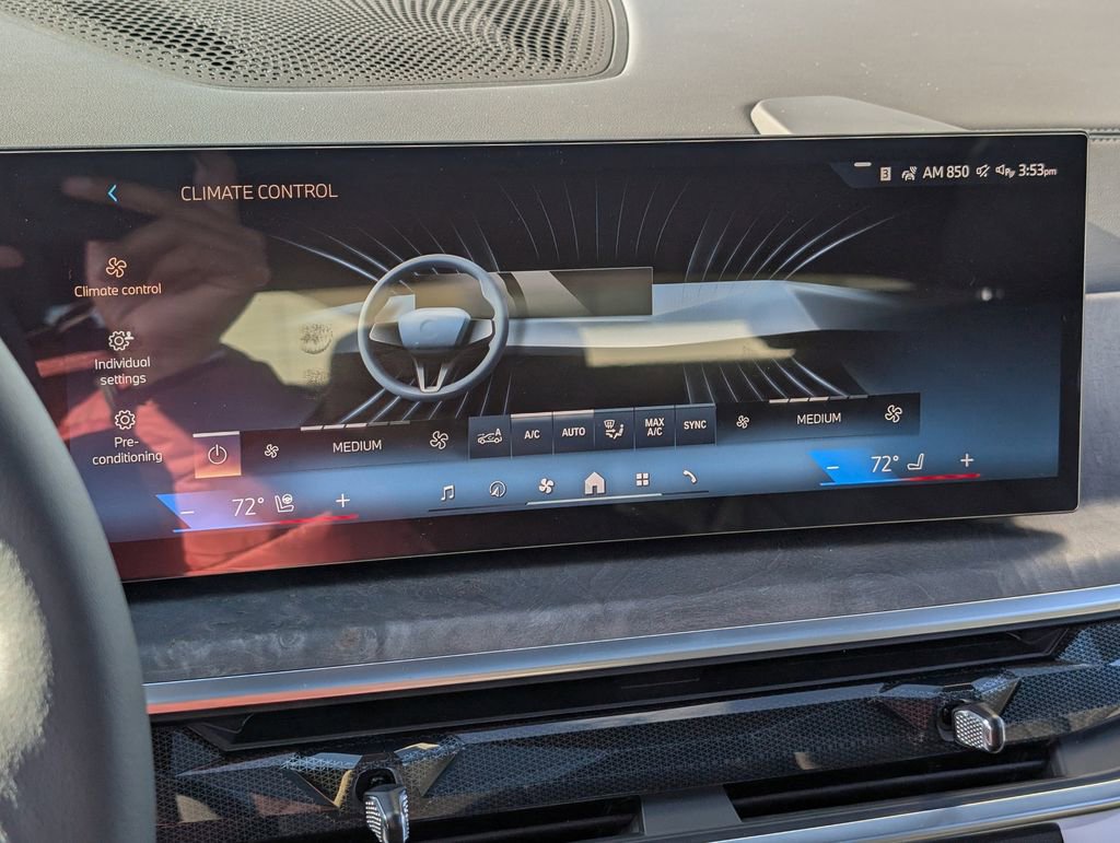 Used 2026 BMW X5 xDrive40i image 24