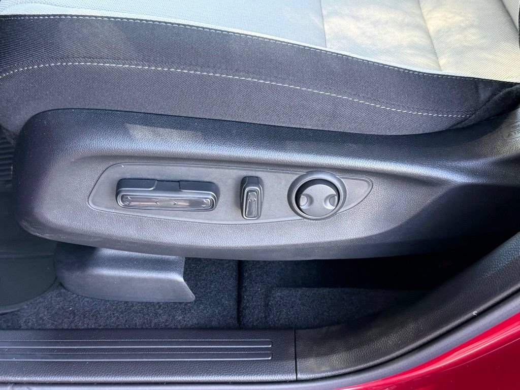 Certified 2026 Honda CR-V EX image 27