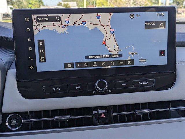 New 2025 Mitsubishi Outlander SE image 22