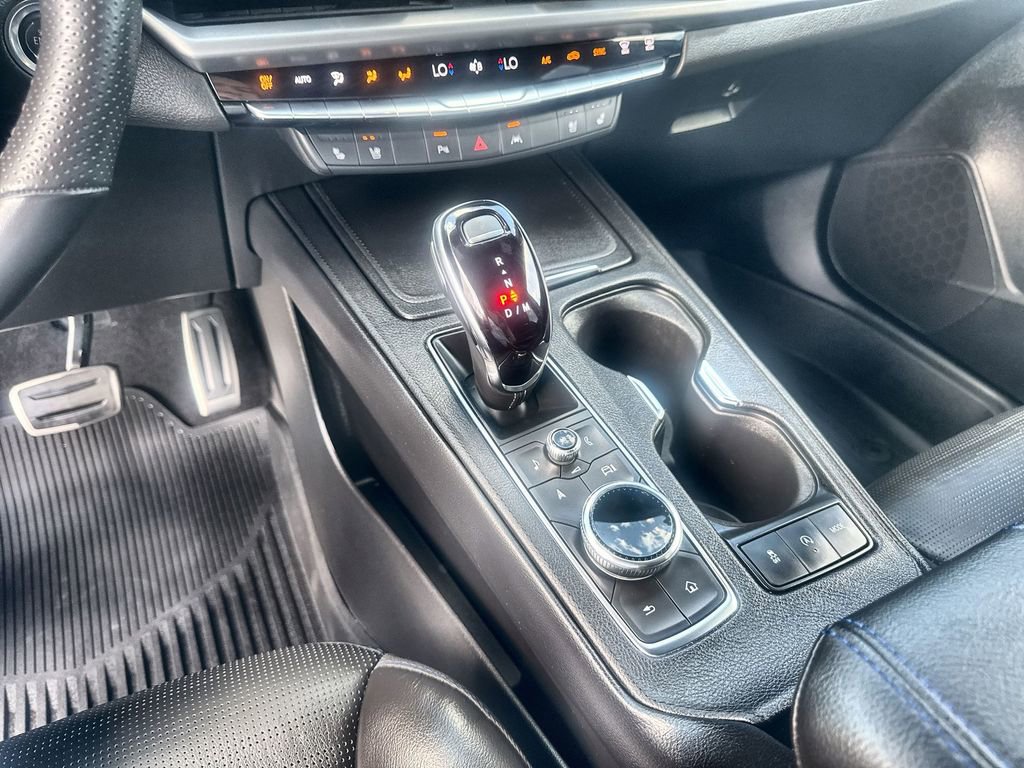 Used 2025 Cadillac XT4 Sport AWD/4WD image 20