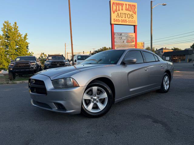 Used 2013 Dodge Charger SE w/ Connectivity Group