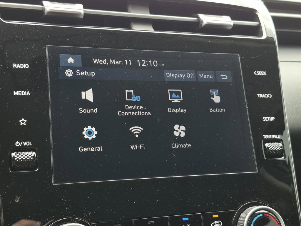 Used 2024 Hyundai Tucson SE image 24