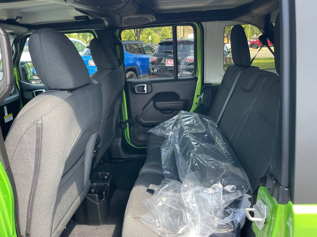 New 2025 Jeep Wrangler Sport S image 10