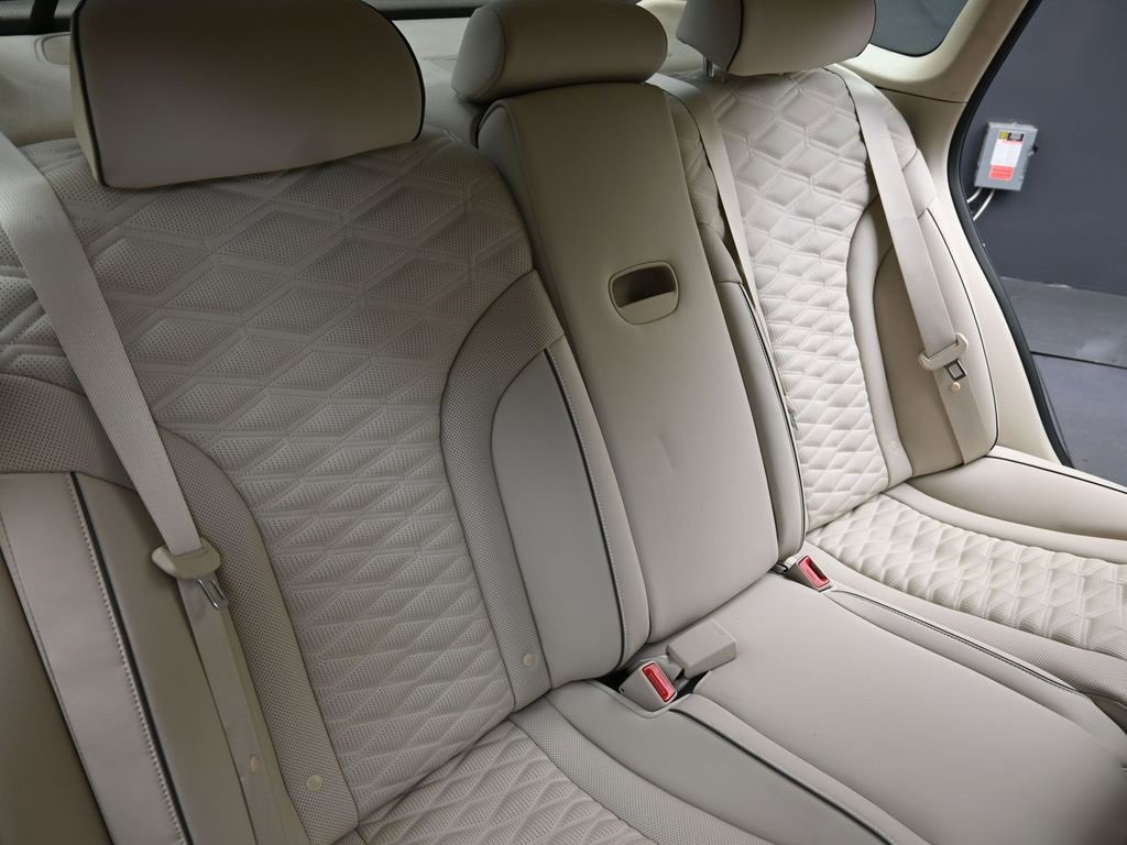 Used 2025 Genesis G80 3.5T Sport Prestige image 16