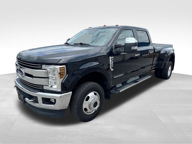Used 2018 Ford F350 Lariat w/ Lariat Ultimate Package AWD/4WD image 1