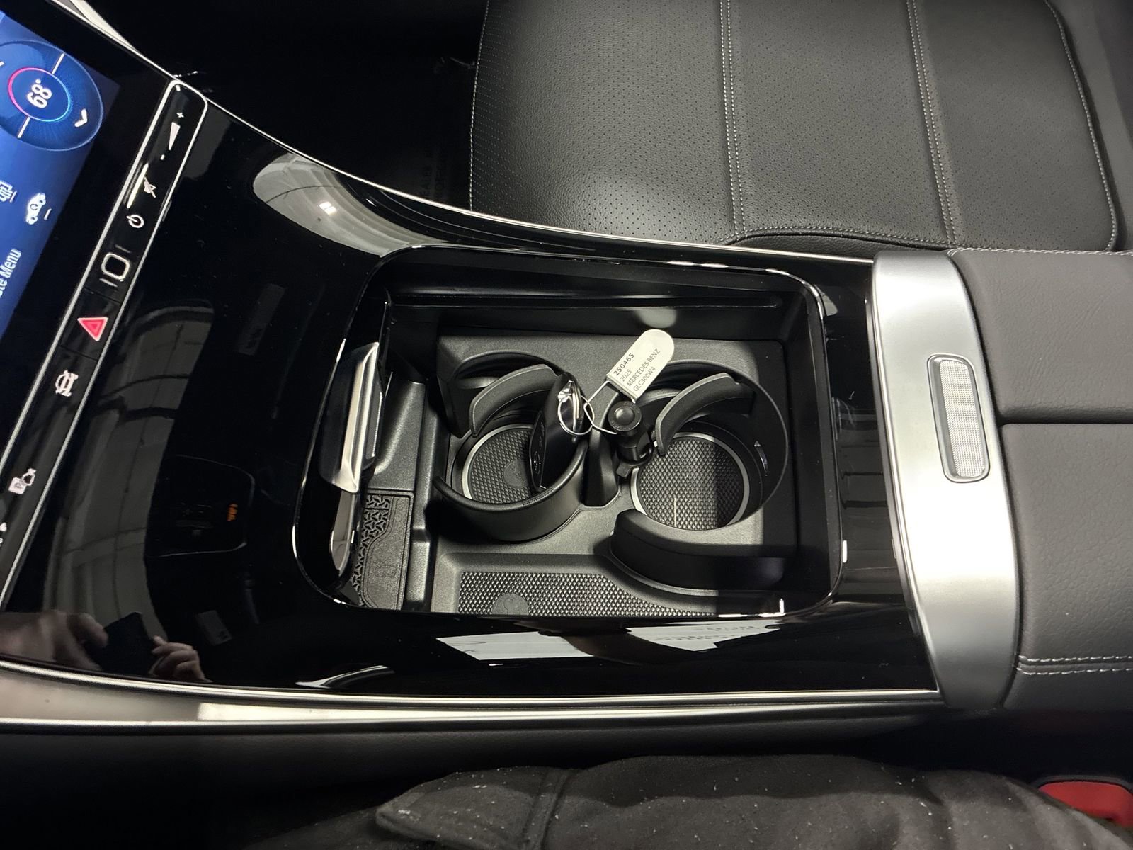 New 2025 Mercedes-Benz GLC 300 4MATIC image 16