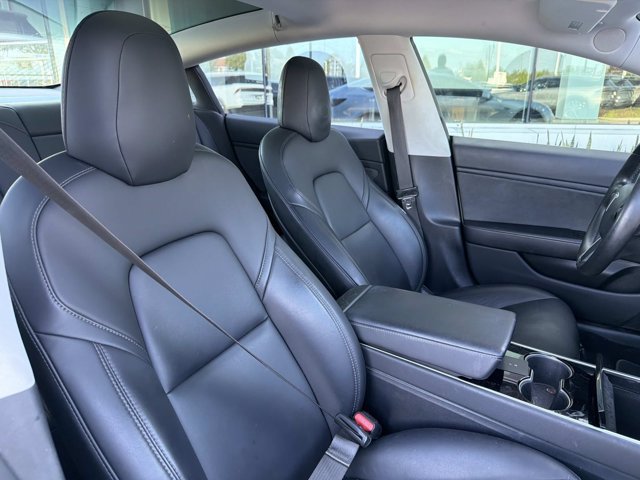 Used 2018 Tesla Model 3 Long Range RWD image 20