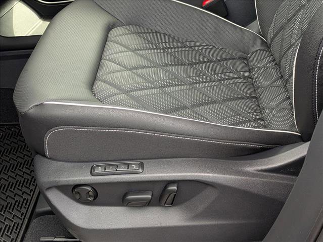 New 2026 Volkswagen Atlas SEL Premium R-Line image 3