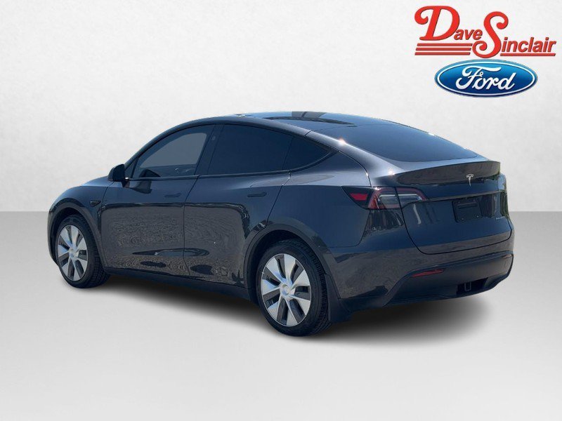 Used 2024 Tesla Model Y Long Range AWD/4WD image 9