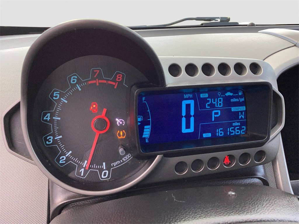 Used 2013 Chevrolet Sonic LT image 11