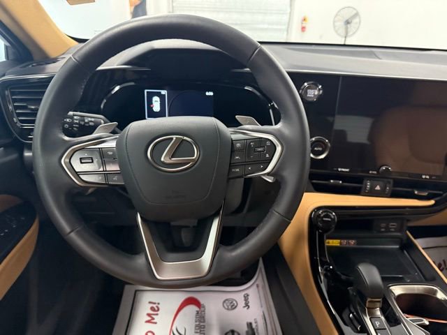 Used 2025 Lexus NX 250 FWD w/ Accessory Package (Z1) image 17