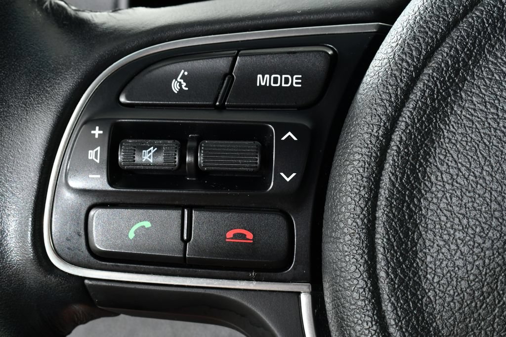 Used 2018 Kia Optima S FWD image 32
