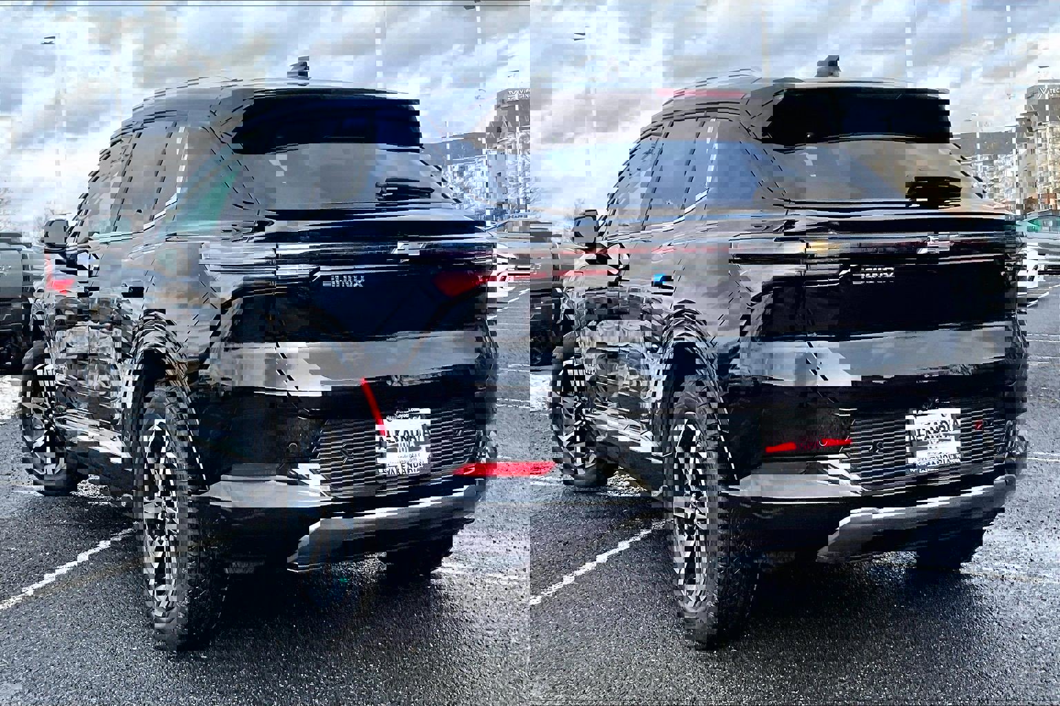 Used 2024 Chevrolet Equinox EV LT image 10