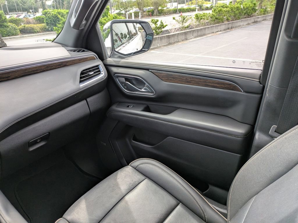 Certified 2024 Chevrolet Suburban Premier image 20