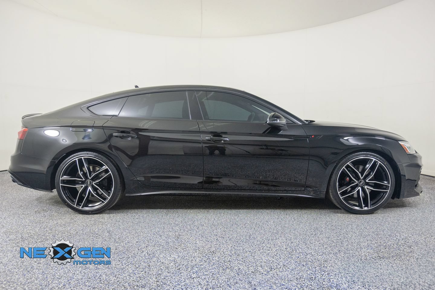 Used 2025 Audi S5 Premium Plus w/ Premium Plus Package AWD/4WD image 9