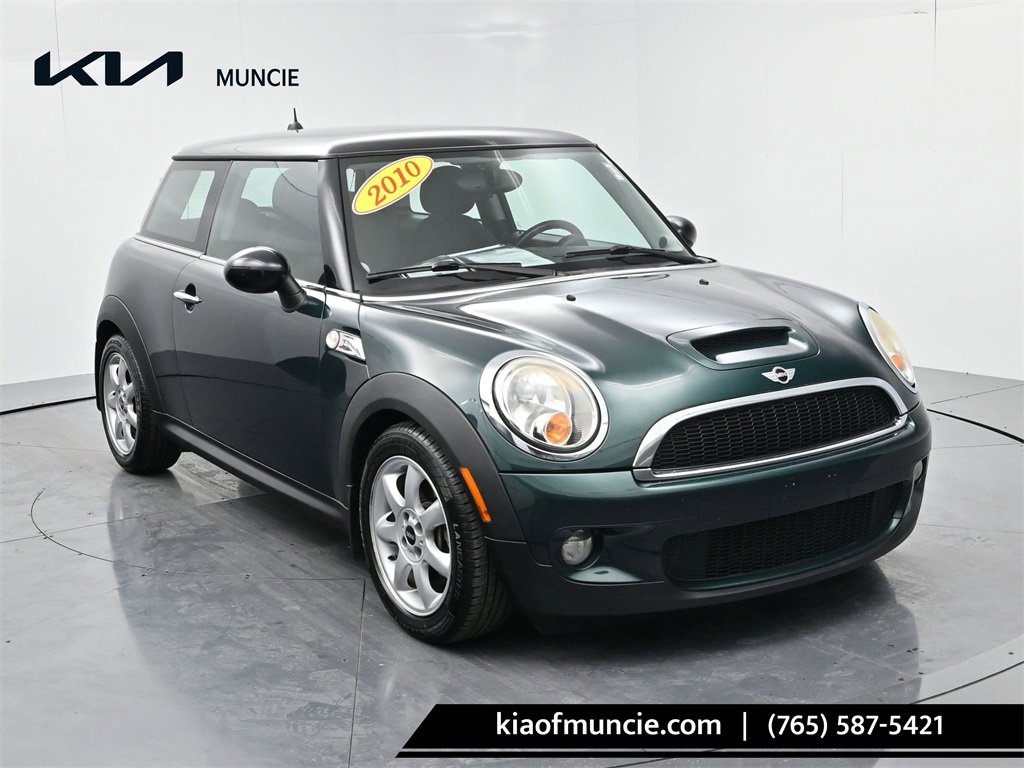 Used 2010 MINI Cooper S image 1