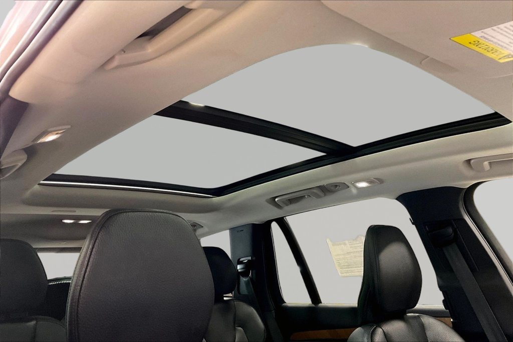 Certified 2023 Volvo XC90 B6 Plus w/ Protection Package Premier AWD/4WD image 29