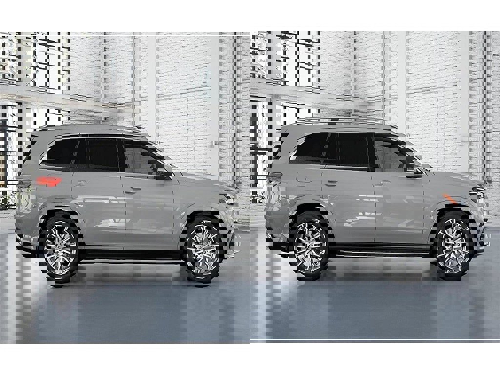 New 2026 Mercedes-Benz GLS 580 4MATIC image 2