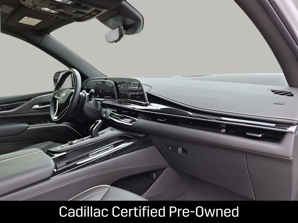 Certified 2024 Cadillac Escalade Sport w/ LPO, ONYX Package AWD/4WD image 18