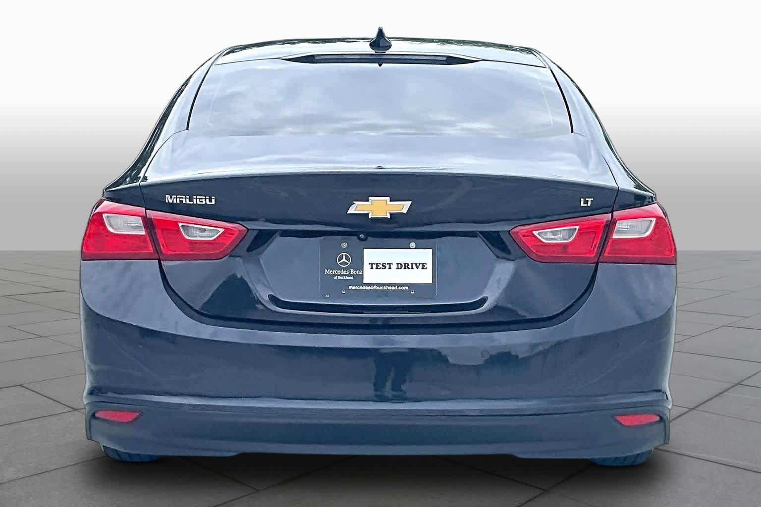 Used 2023 Chevrolet Malibu LT w/ Driver Confidence Package FWD image 5