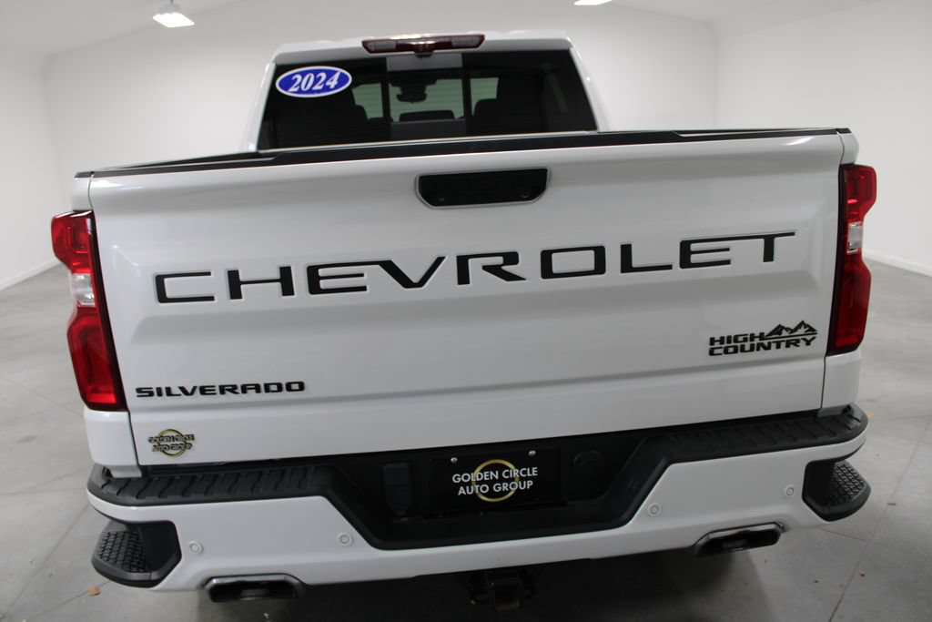 Used 2024 Chevrolet Silverado 1500 High Country w/ Technology Package AWD/4WD image 8