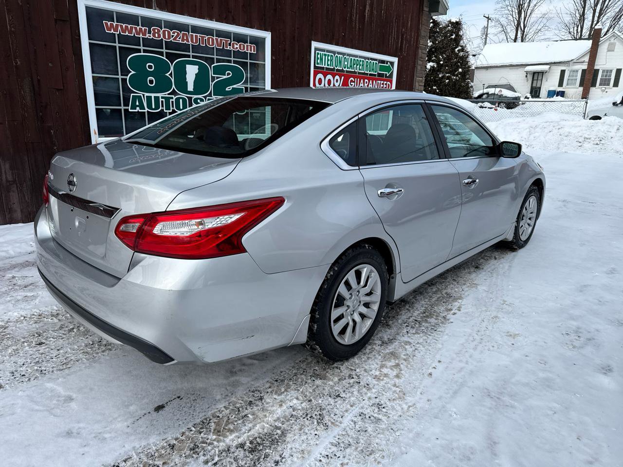 Used 2017 Nissan Altima 2.5 S w/ Power Driver Seat Package FWD image 7