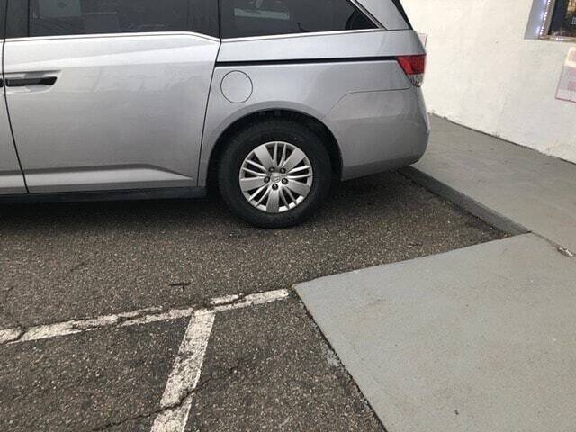 Used 2014 Honda Odyssey LX image 14