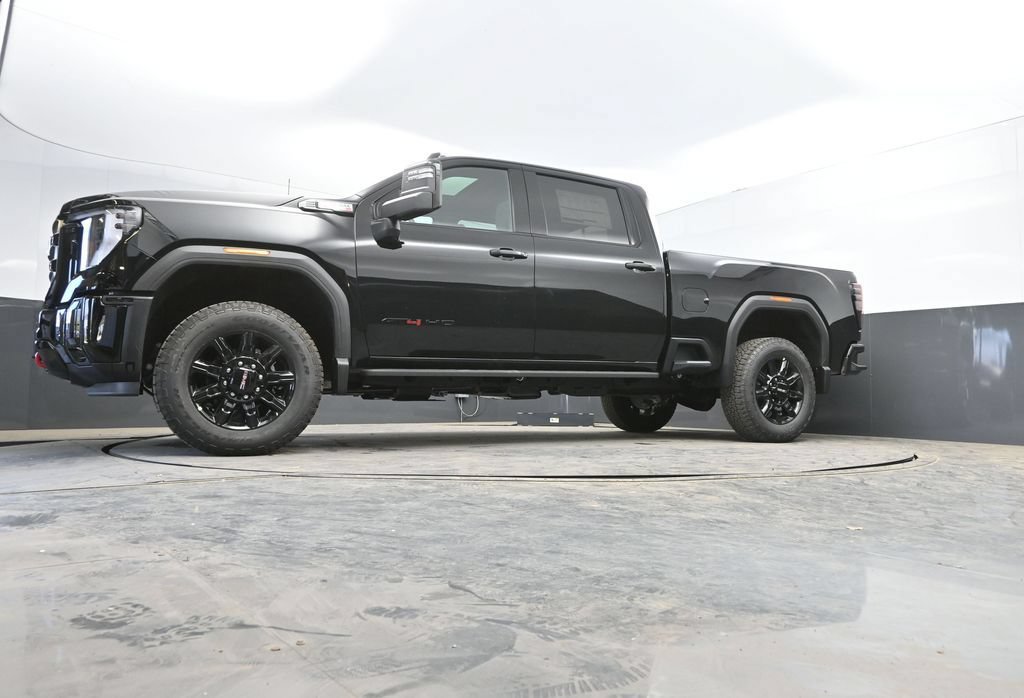 New 2026 GMC Sierra 2500 AT4 w/ AT4 Premium Plus Package AWD/4WD image 41