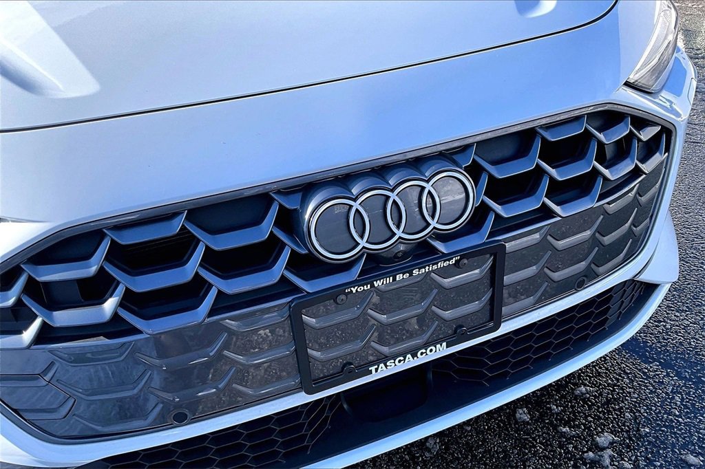 Certified 2025 Audi A5 2.0T Premium w/ Convenience Package image 33