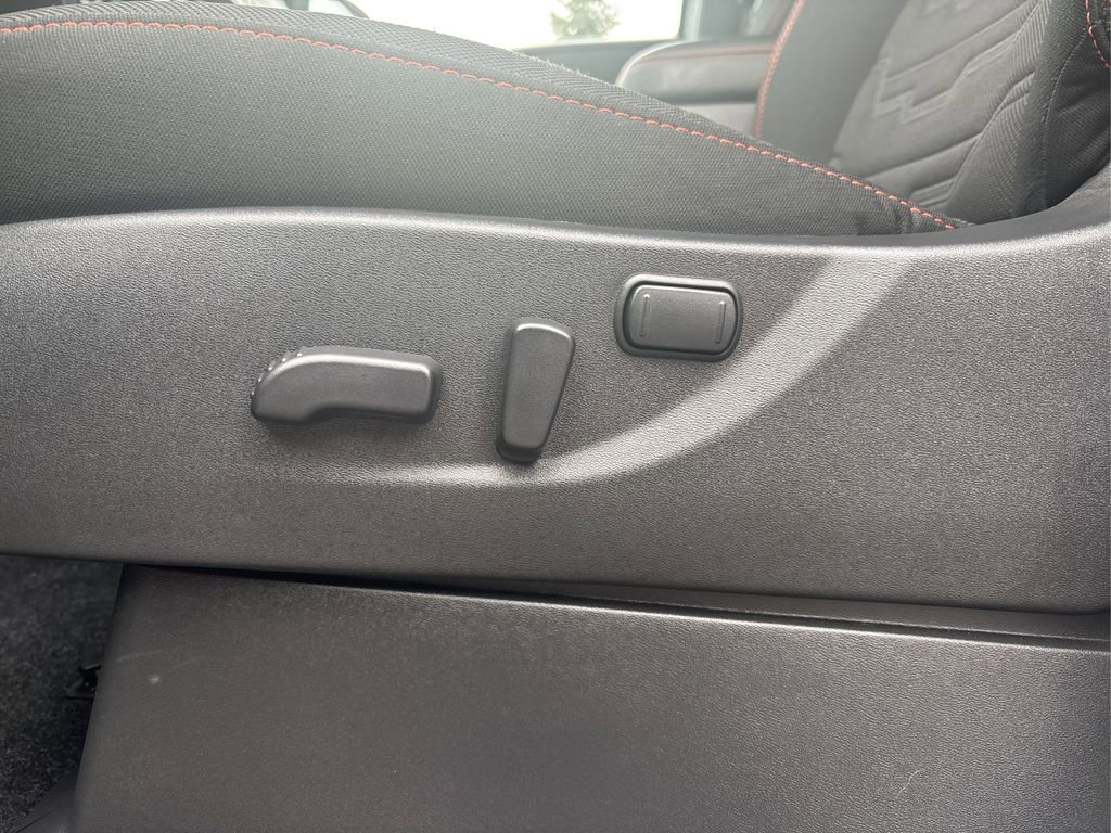 Certified 2025 Nissan Frontier PRO-4X image 34