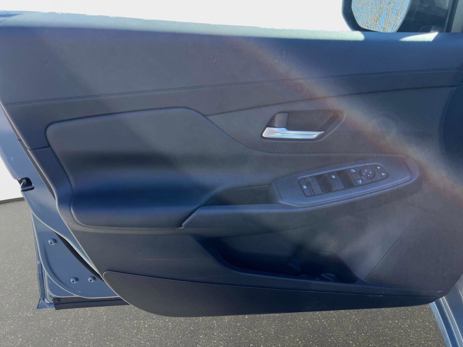 New 2026 Nissan Sentra SV w/ SV Convenience Package image 18