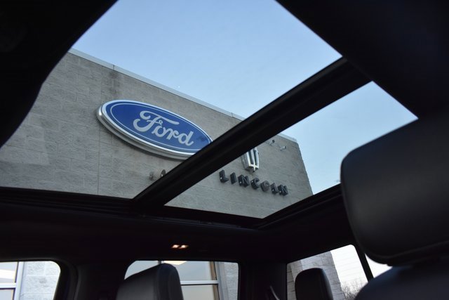 Used 2022 Ford F150 Lariat w/ Equipment Group 502A High image 41