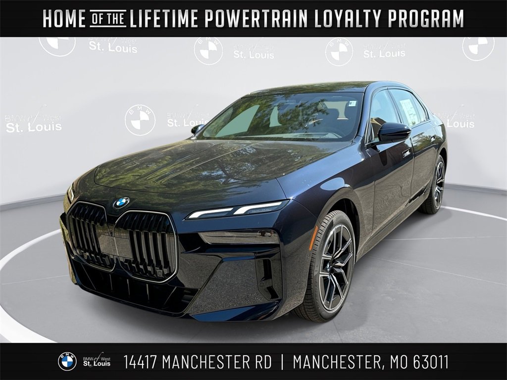 New 2026 BMW 740i xDrive image 1