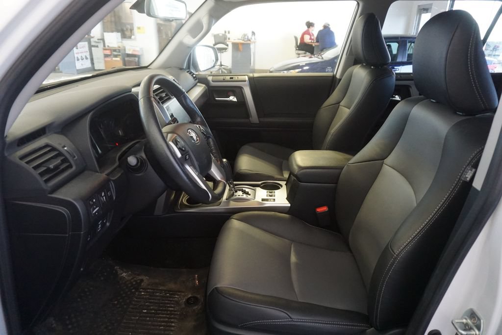 Certified 2024 Toyota 4Runner SR5 Premium w/ 4Runner Black Package (TMS) AWD/4WD image 20
