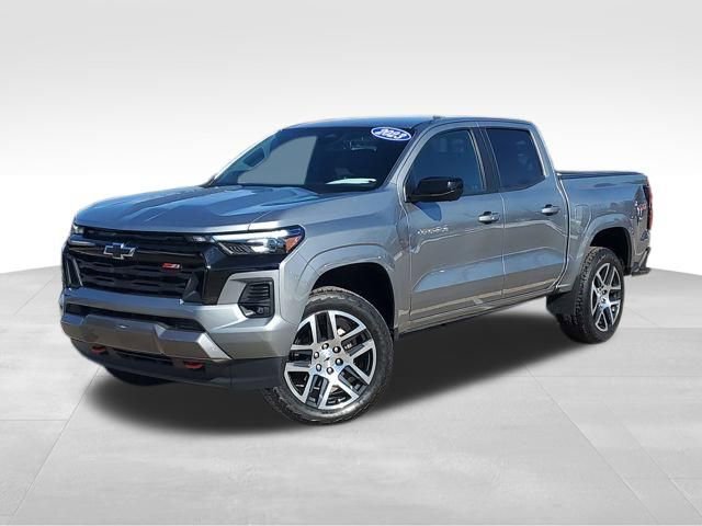 Used 2023 Chevrolet Colorado Z71 w/ Z71 Convenience Package 2 image 1