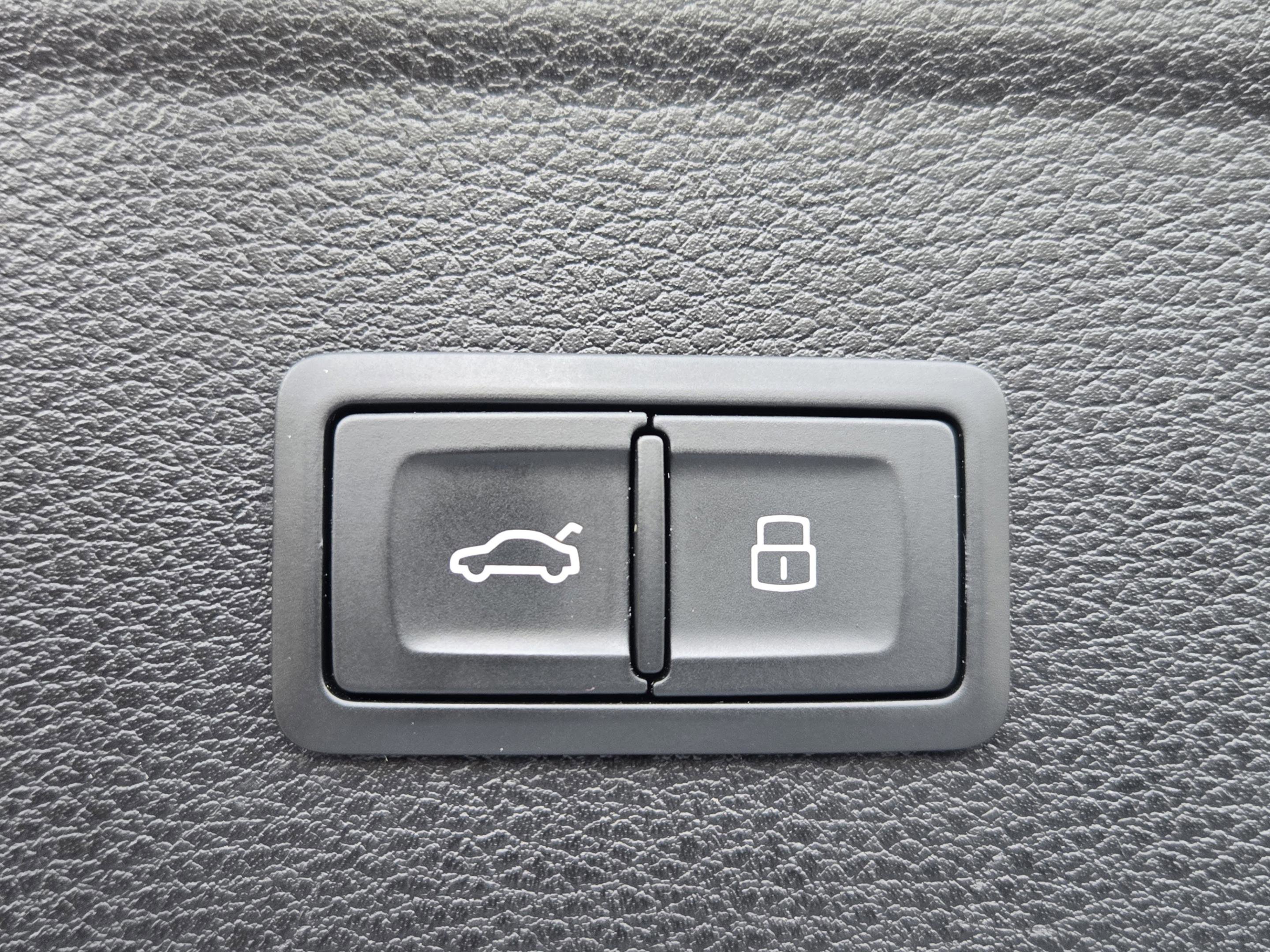 Used 2022 Audi SQ5 Premium Plus image 27