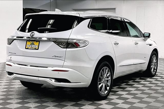 Used 2023 Buick Enclave Avenir w/ Avenir Technology Package FWD image 13